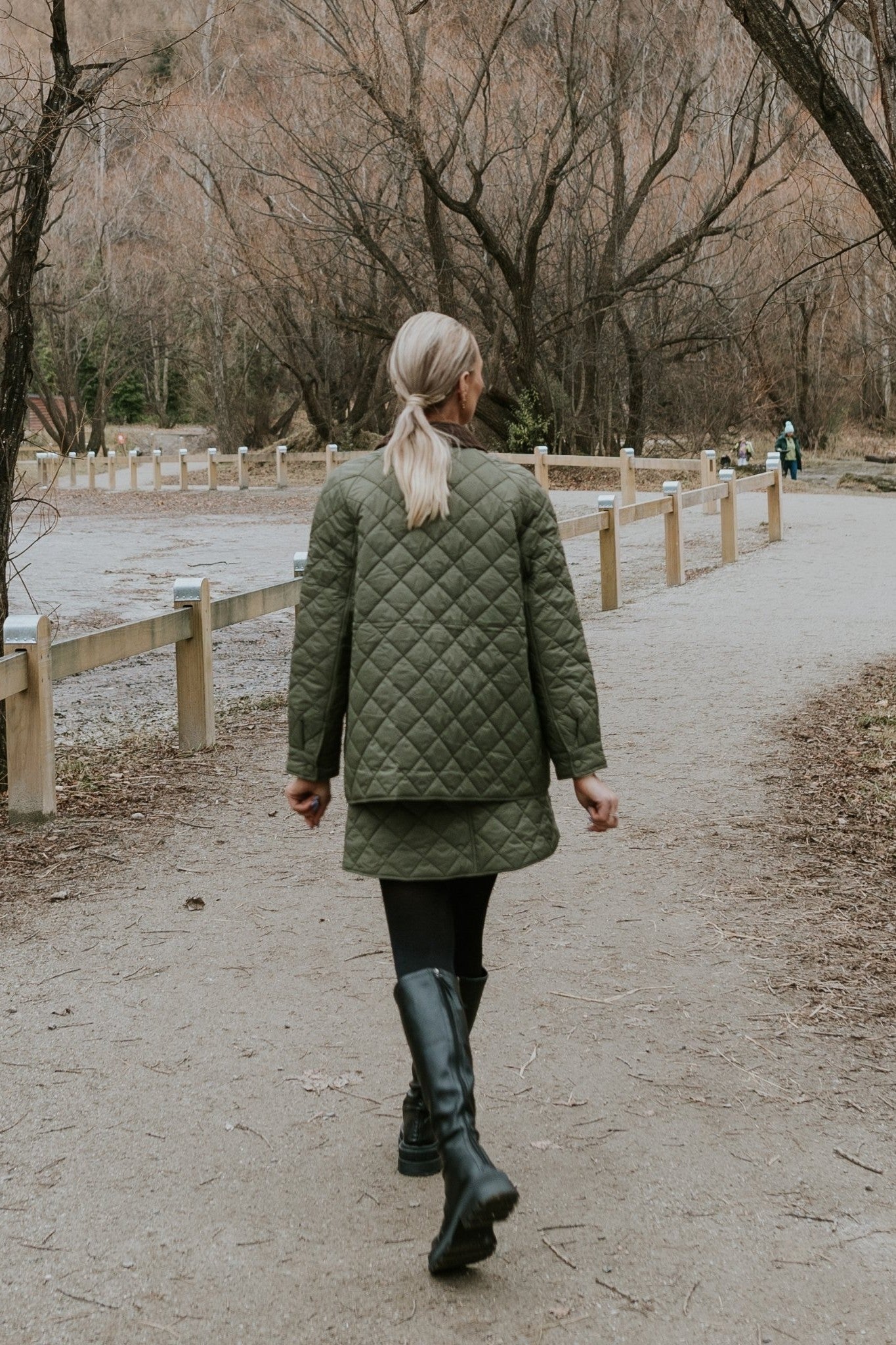 MOKE Daisy Quilt Jacket - Olive - Magpie Style