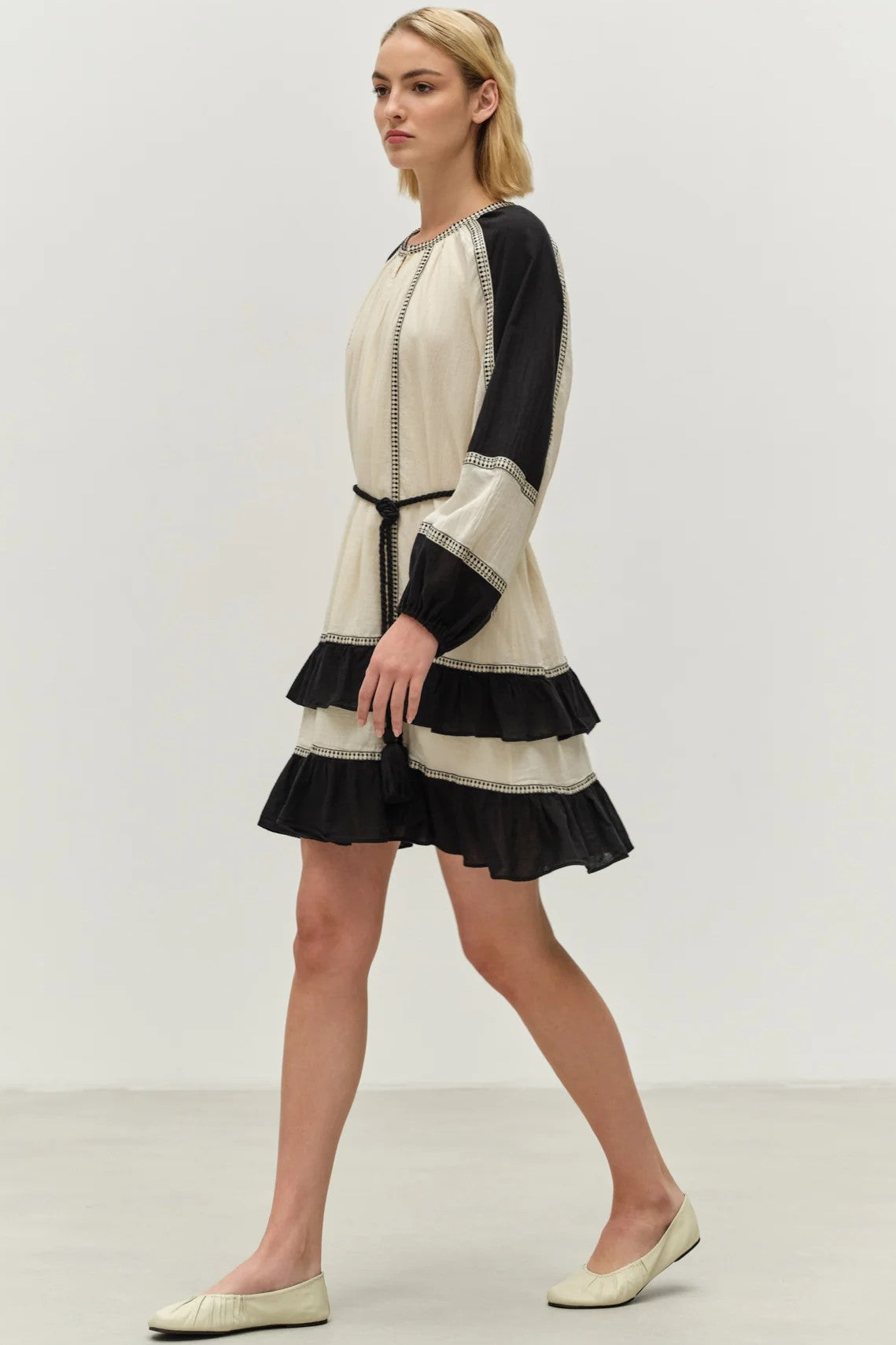DEVOTION TWINS Emphasis Short Dress - Black/Off White - Magpie Style