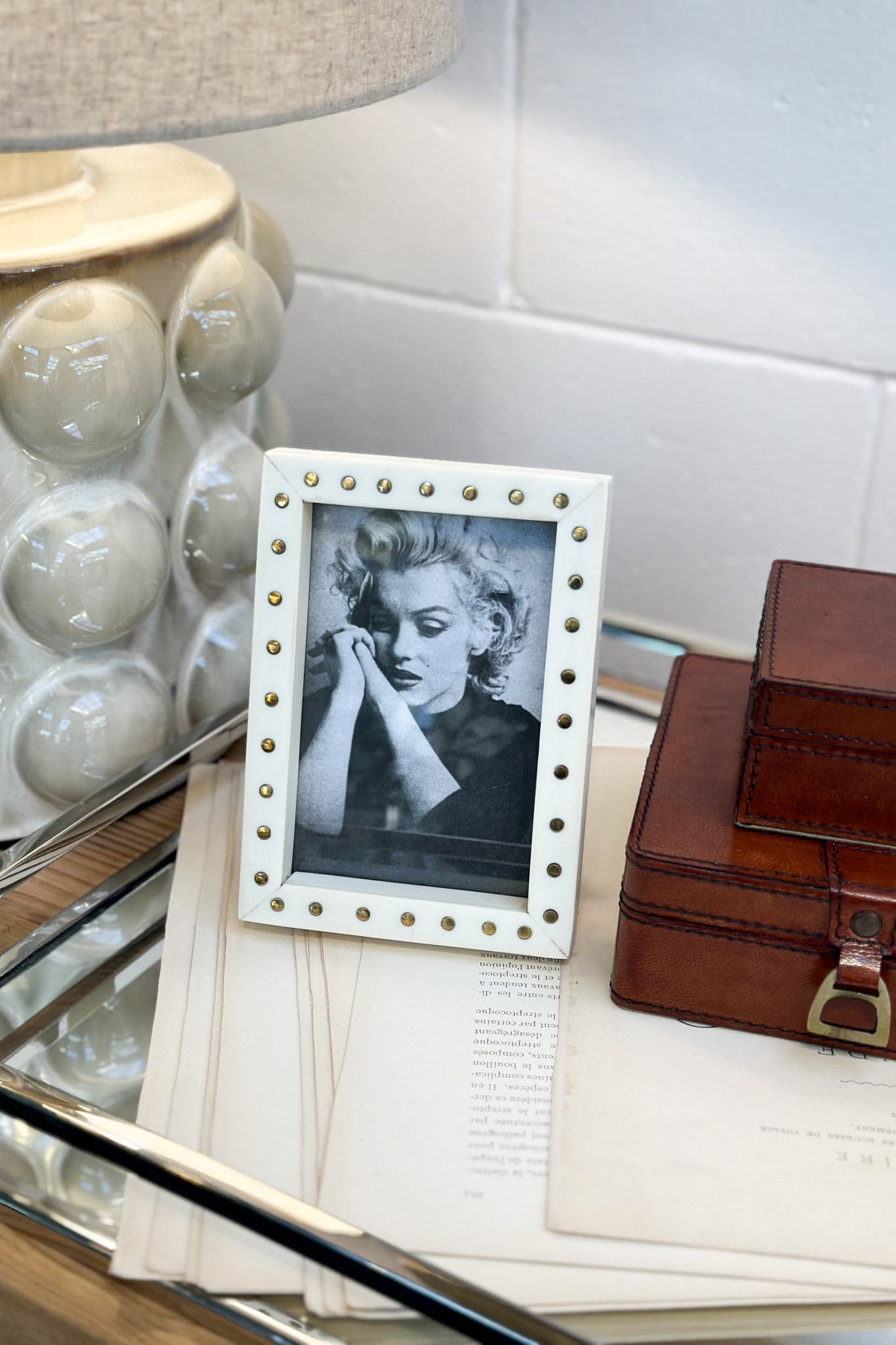 Resin/Brass Photo Frame - 6x4 - Magpie Style