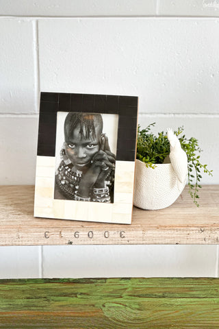 Bone Inlay Cream Lower and Black Upper 5x7 Photo Frame