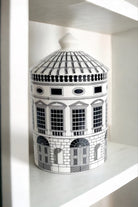 AMANDA ALEXANDER Mayfair Candle - Carpri - Magpie Style
