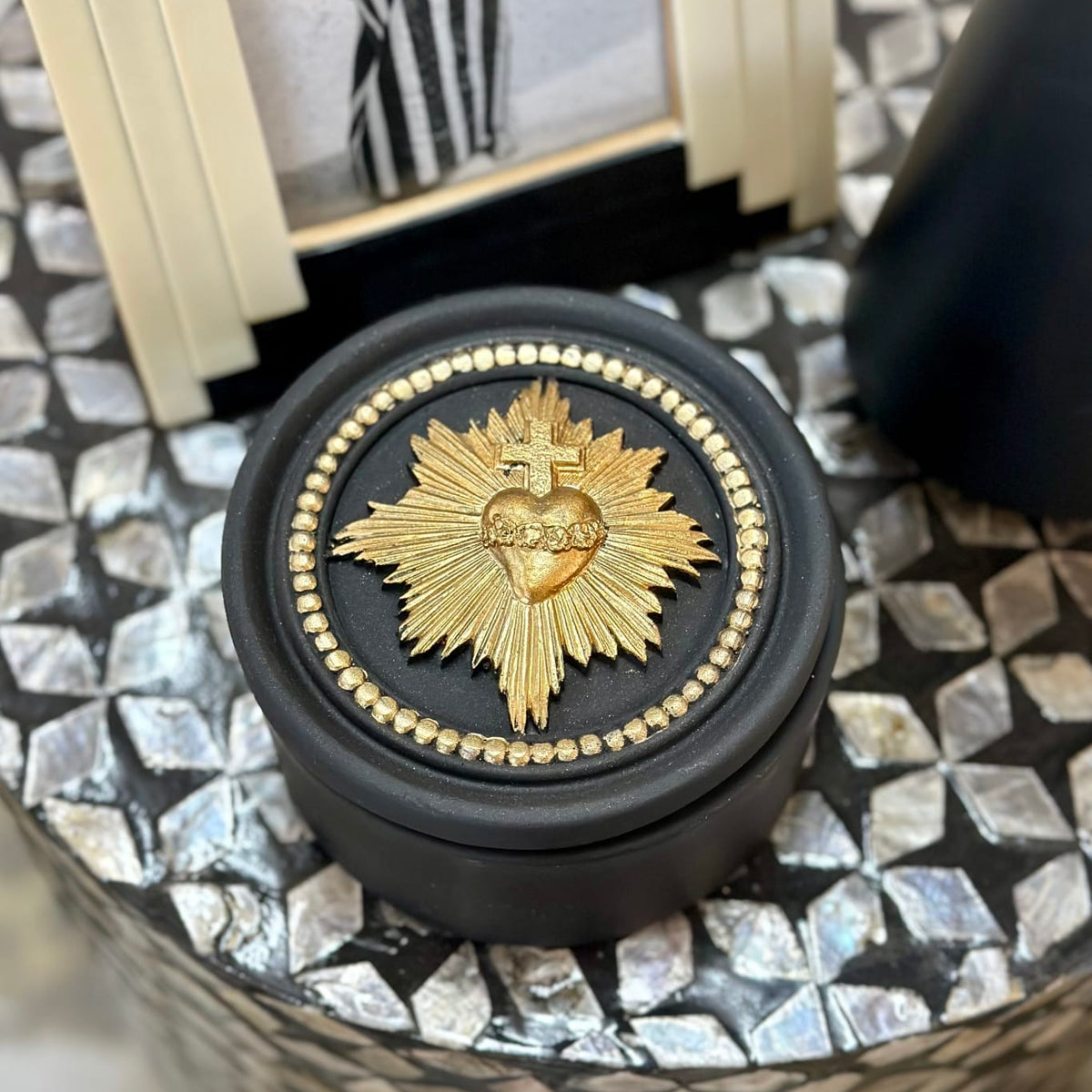 Heart Box - Black/Gold – Magpie Style