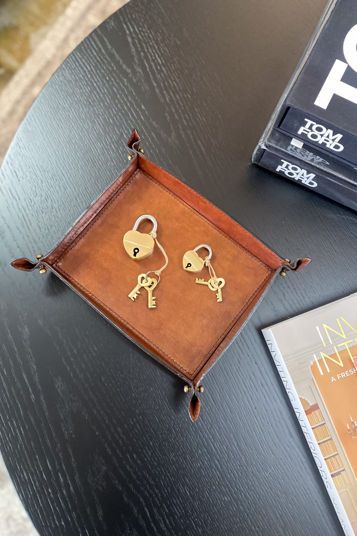 Medium Tan Leather Domed Tray - Magpie Style