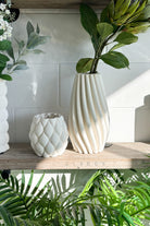 Swirl Porcelain Vase - Magpie Style