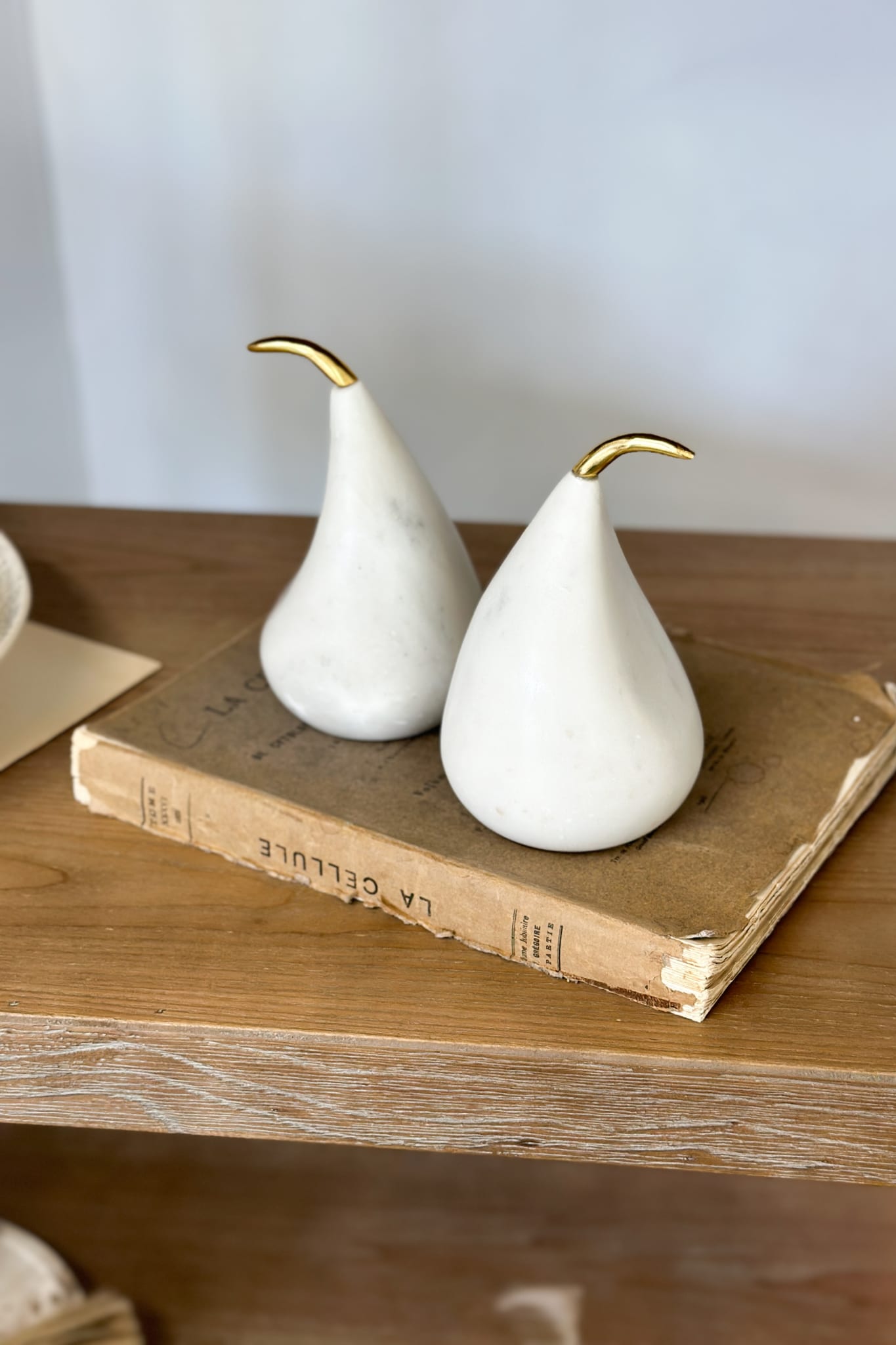 Modern Sculpted White Marble Pear (Gold Stem)- Medium - Magpie Style
