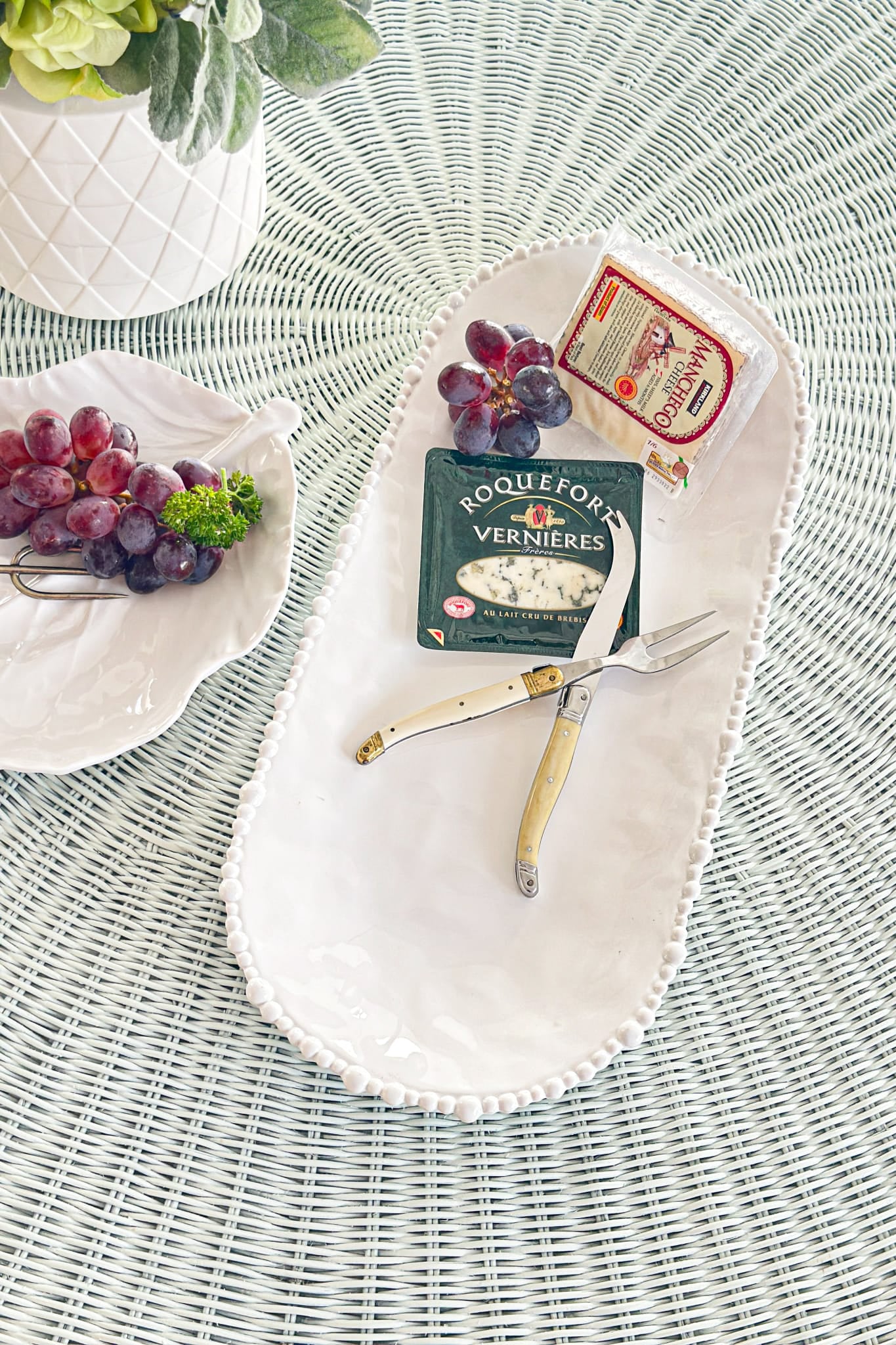 Long Pearl Melamine Platter - Magpie Style