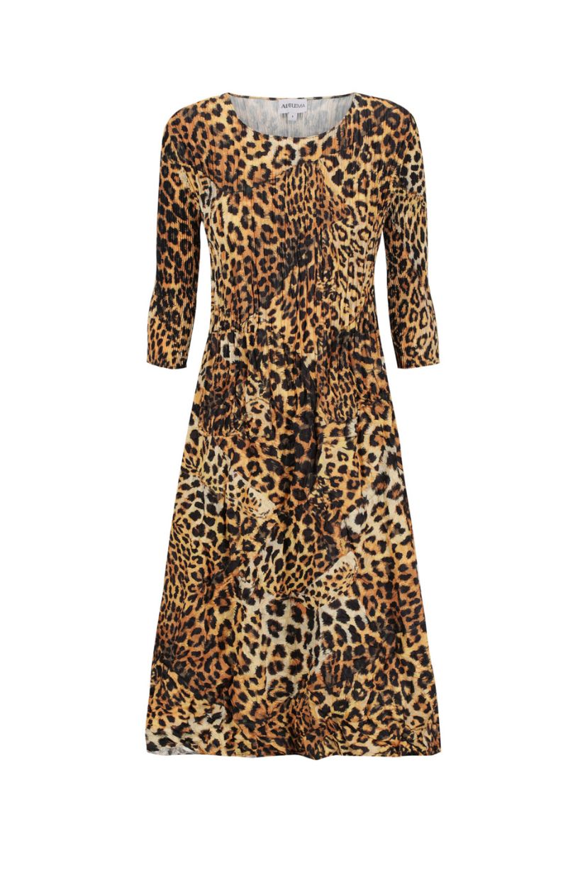 ALQUEMA 3/4 Sleeve Smash Pocket Dress - Classic Lumielle