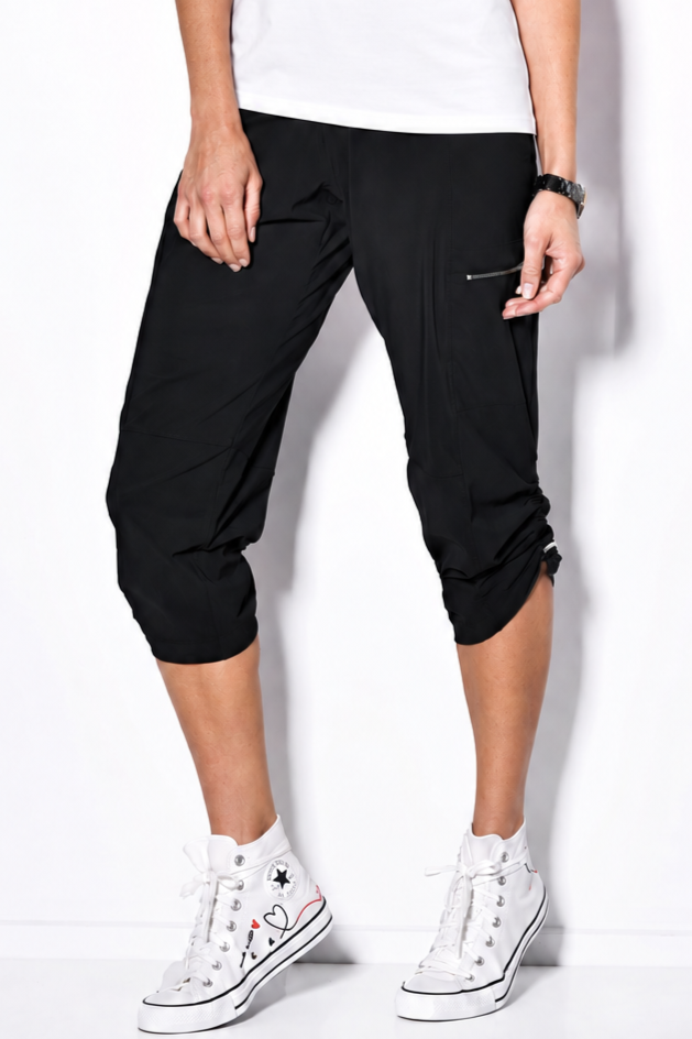 PAULA RYAN Toggled Clam Digger - Microjersey - Black