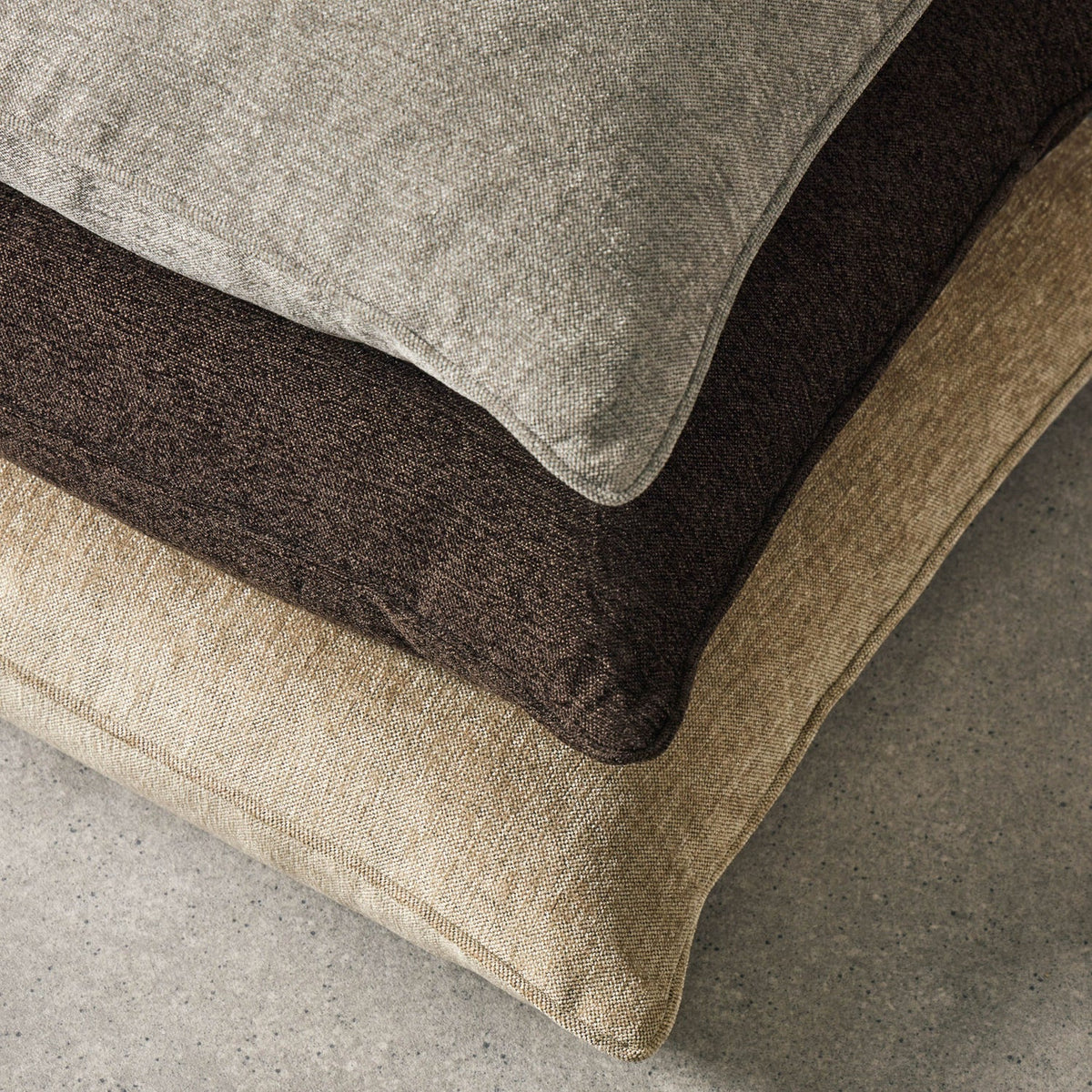 Valencia Cushion - Grey
