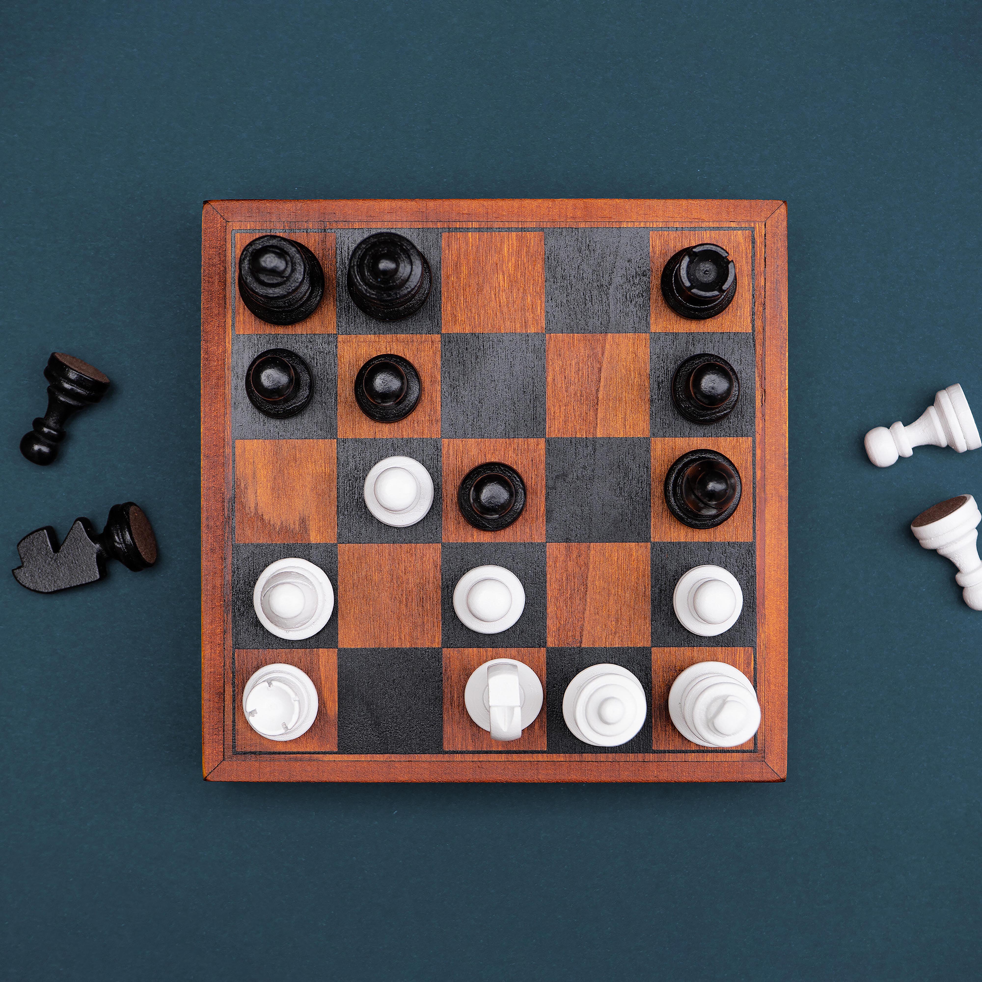 Iron & Glory End Game Mini Chess - 4