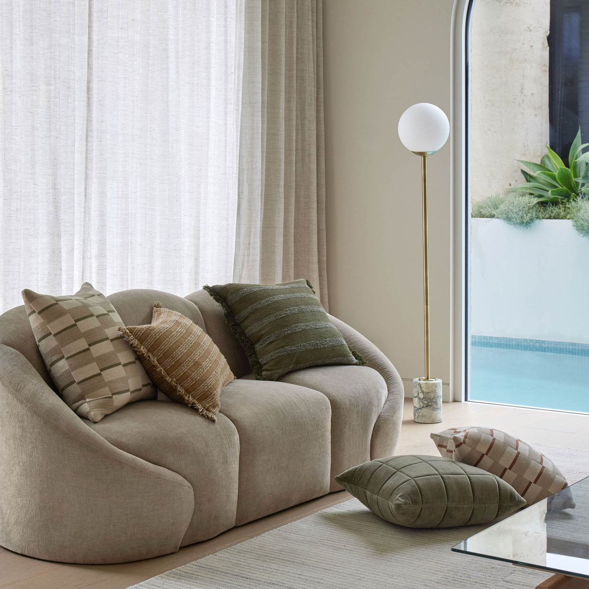 Amoura Cushion - Green - 6