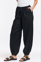 365 DAYS Leni Cuffed Linen Pants - Black, supplier photo 3