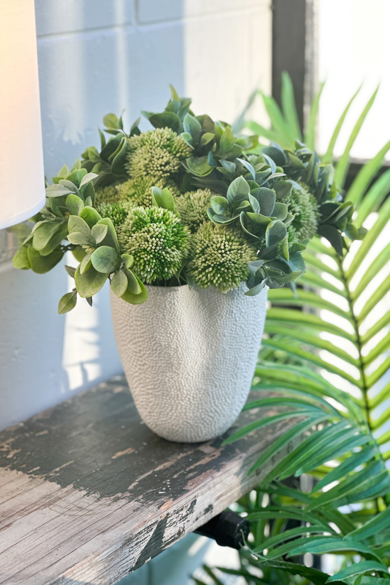 Jackfruit Vase w textured exterior - Magpie Style