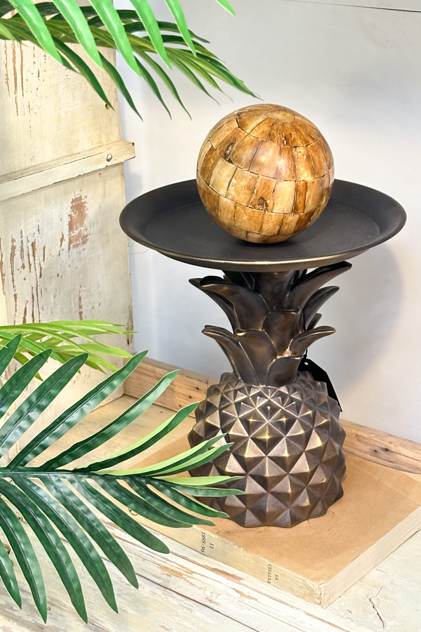 Pineapple Tray - Magpie Style