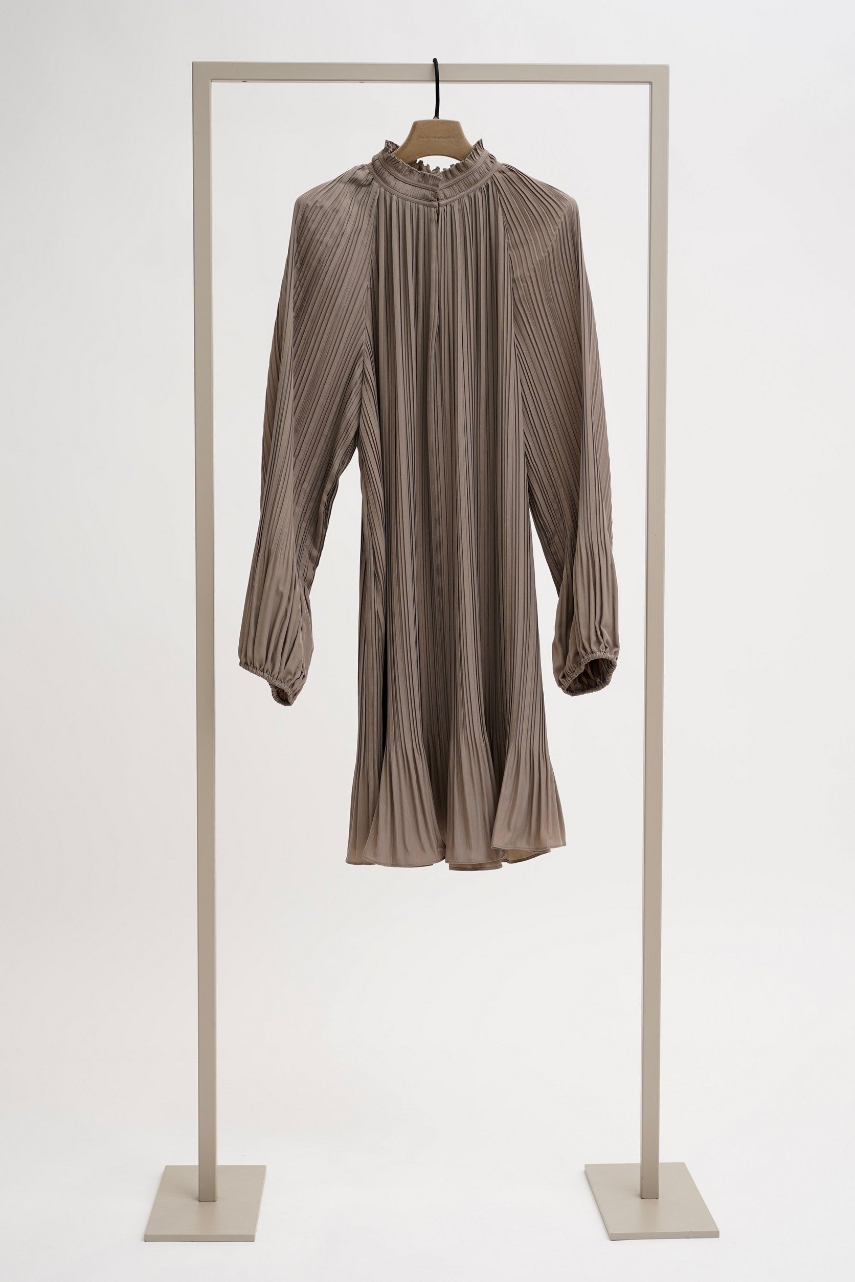 HERZEN'S ANGELEGENHEIT Pleated Dress - Roasted Cashew - Magpie Style