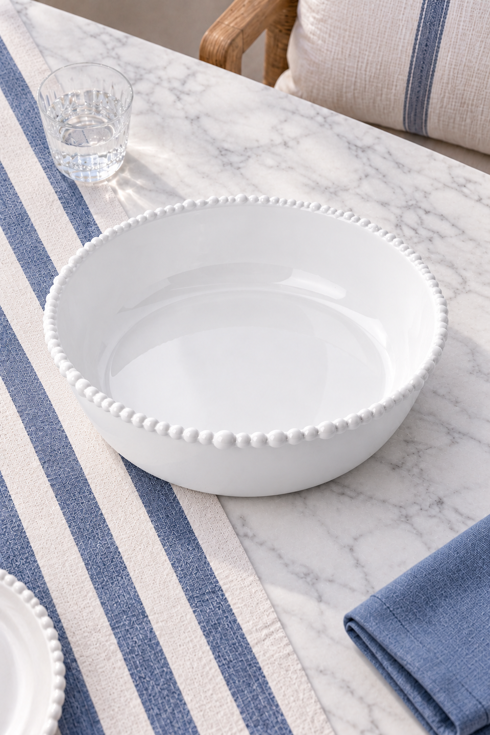 White Large Upright Bowl – Pearl Melamine