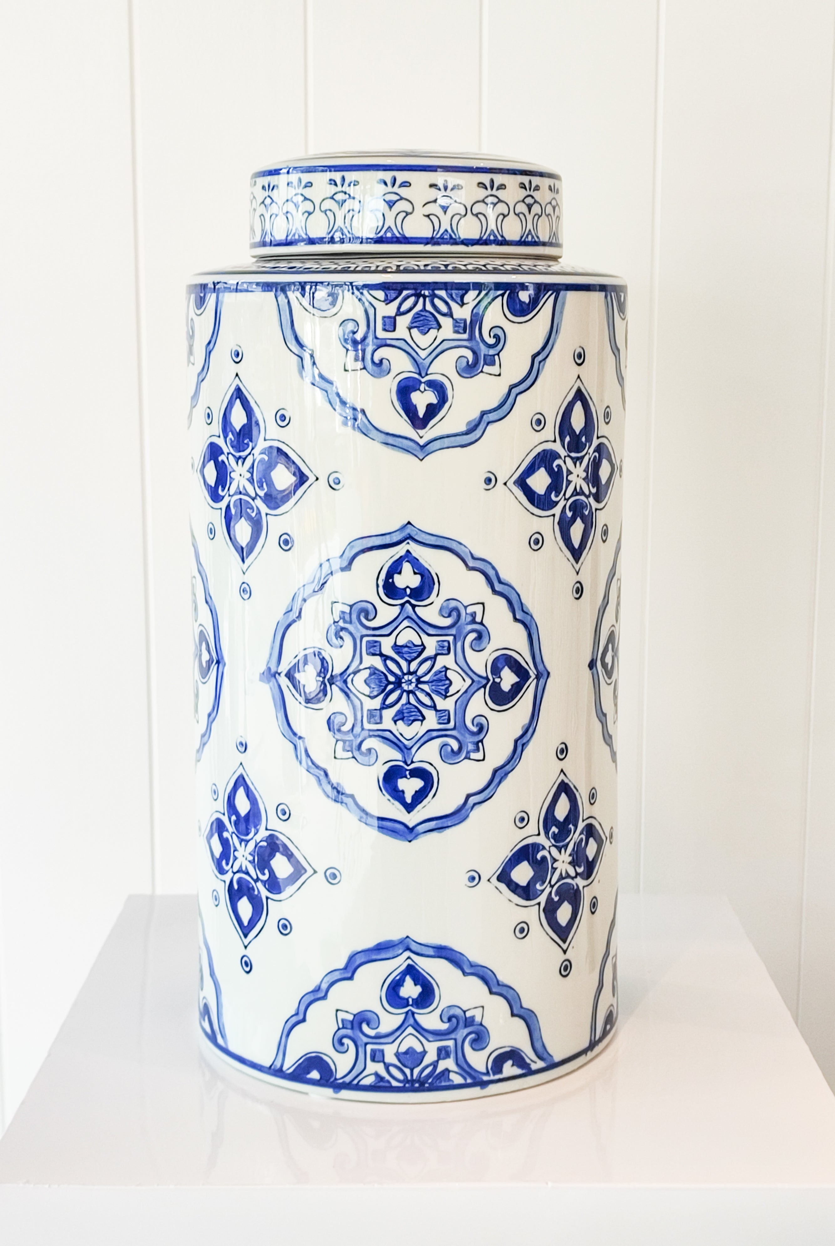 MAGPIE HOME Delft Tall Ginger Jar - Magpie Home - [product type] - Magpie Style